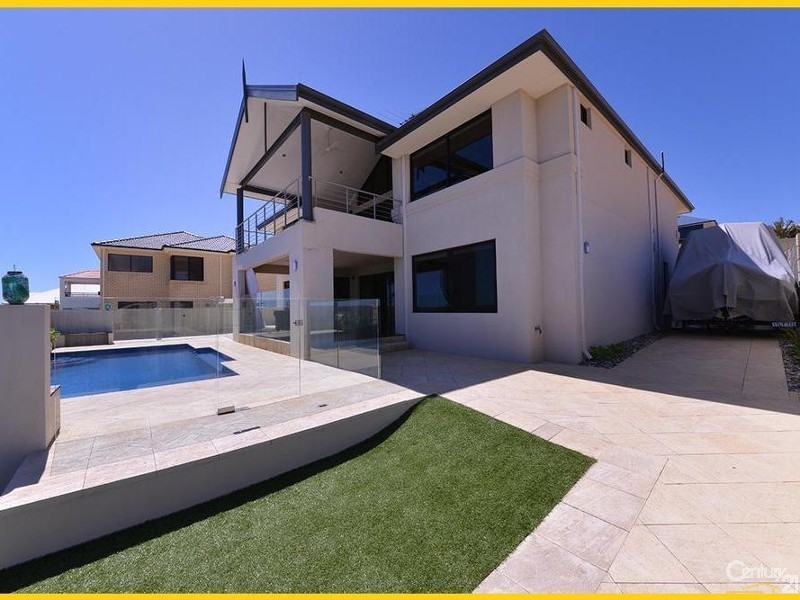 11 Belize Way, Mindarie WA 6030