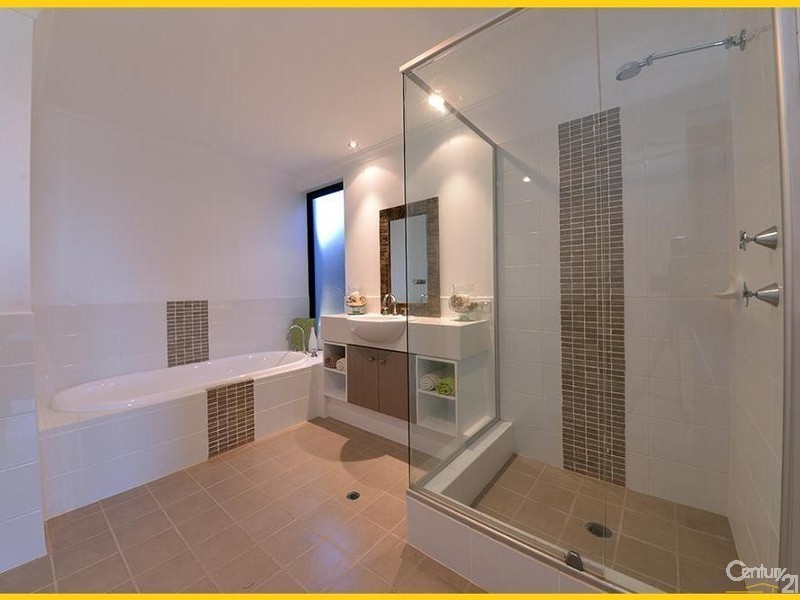 11 Belize Way, Mindarie WA 6030