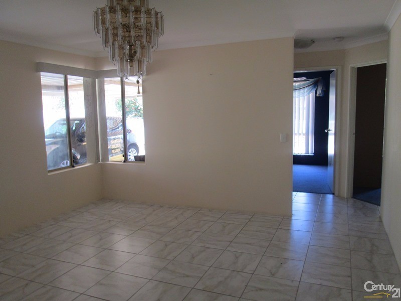 9 Sunvest Place, Merriwa WA 6030