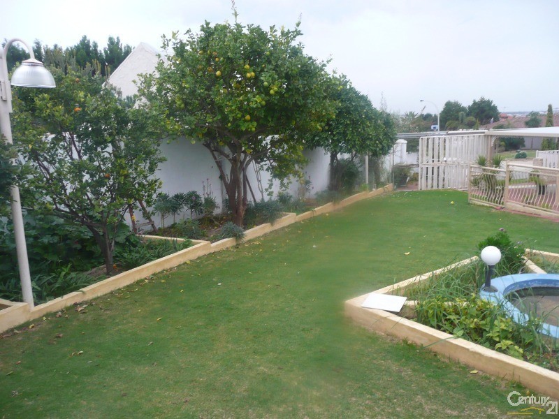 9 Sunvest Place, Merriwa WA 6030