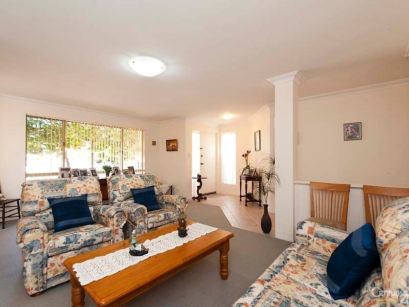 4 Sea Edge, Mindarie WA 6030