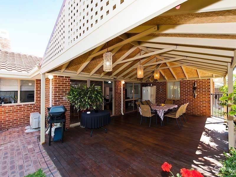 4 Sea Edge, Mindarie WA 6030