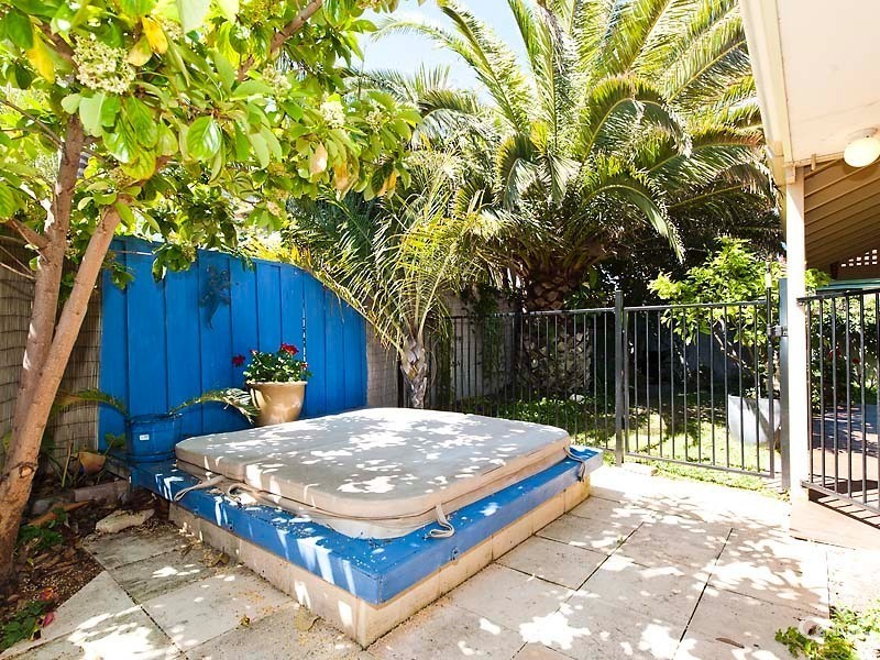 4 Sea Edge, Mindarie WA 6030