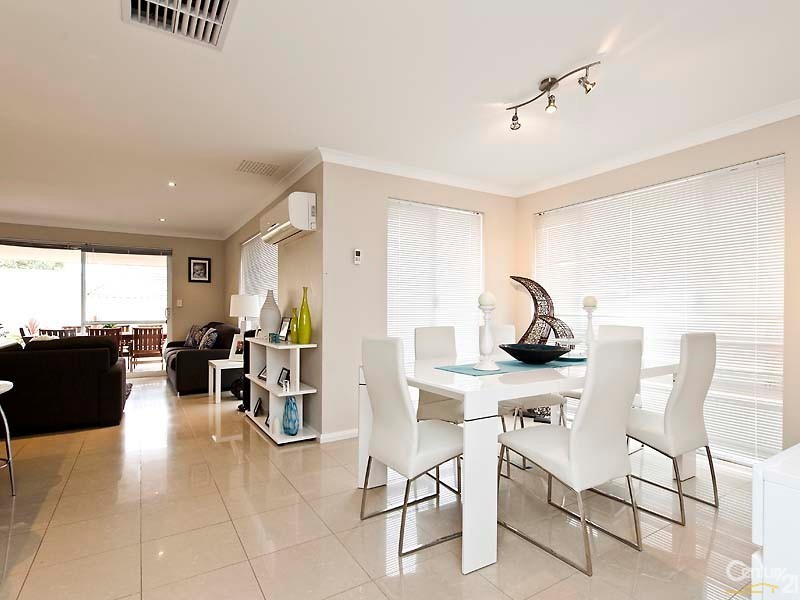 4 Fedamore Approach, Ridgewood WA 6030