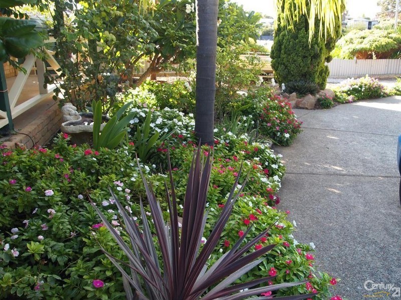 48 Mindarie Drive, Quinns Rocks WA 6030