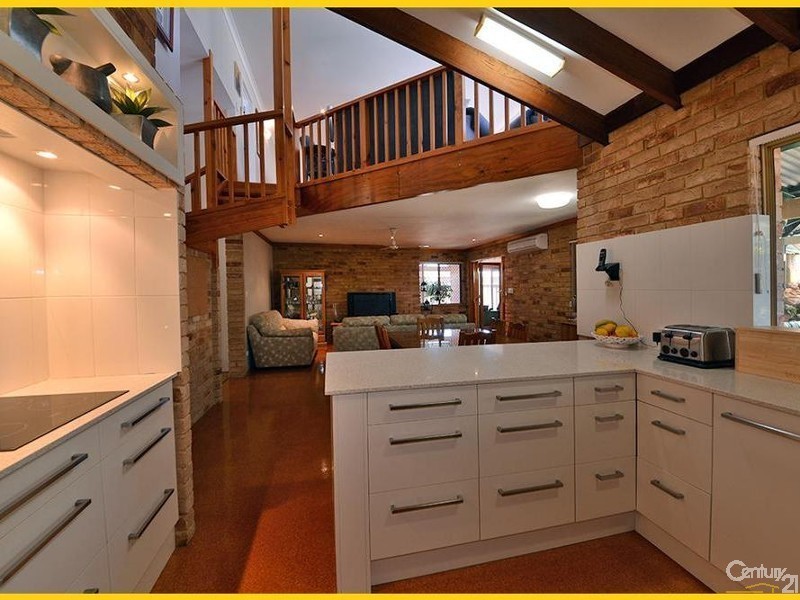 48 Mindarie Drive, Quinns Rocks WA 6030