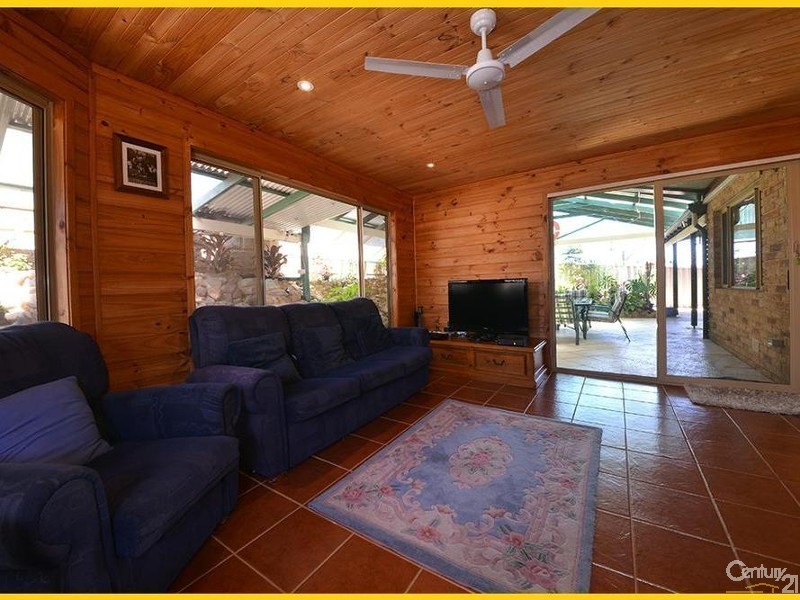 48 Mindarie Drive, Quinns Rocks WA 6030