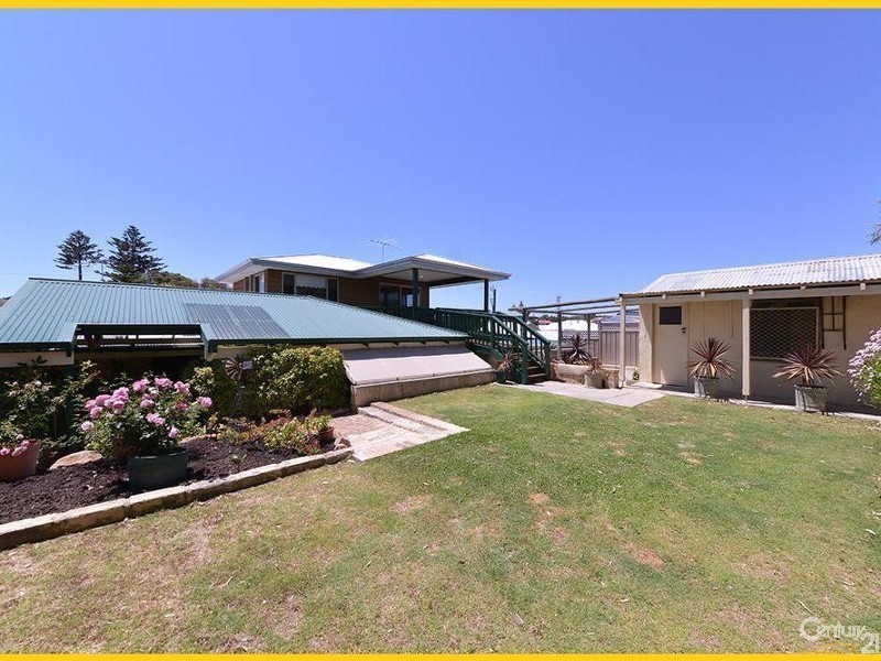 48 Mindarie Drive, Quinns Rocks WA 6030