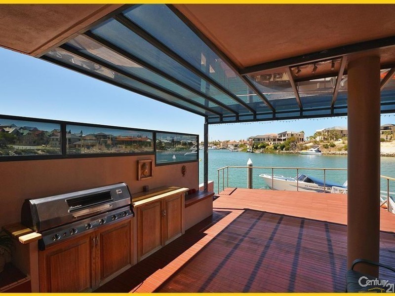 1A Keys Close, Mindarie WA 6030