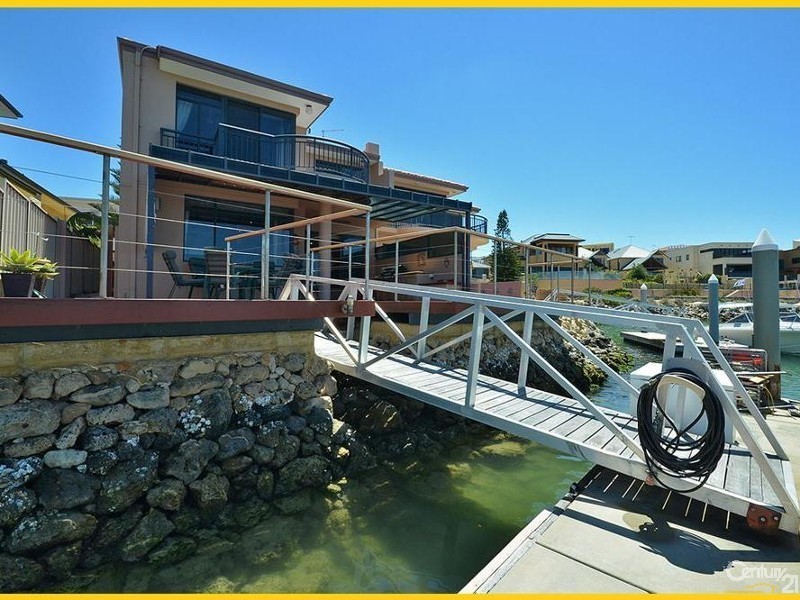 1A Keys Close, Mindarie WA 6030