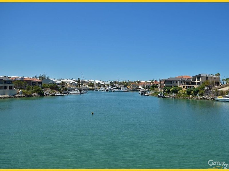 1A Keys Close, Mindarie WA 6030