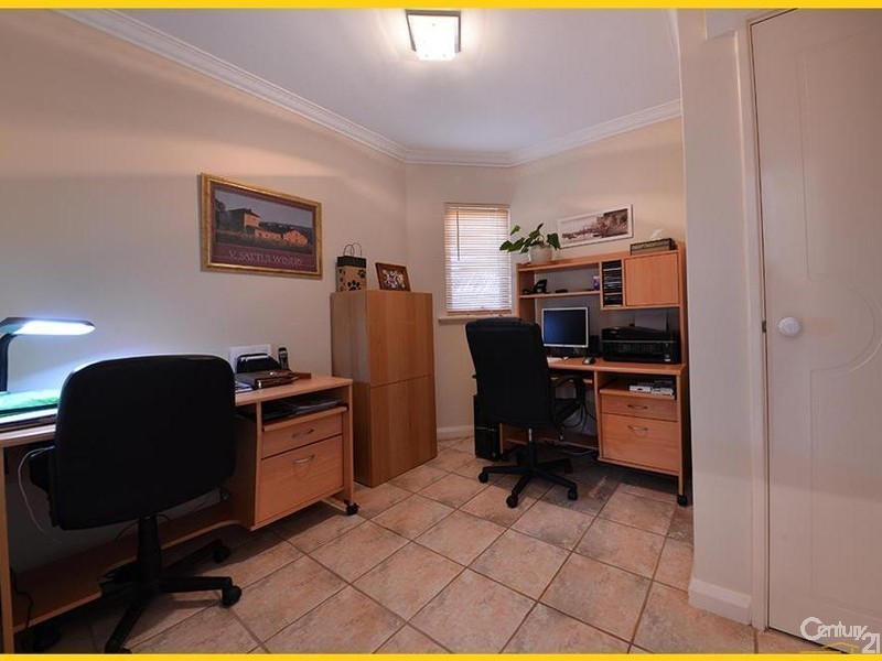 1A Keys Close, Mindarie WA 6030