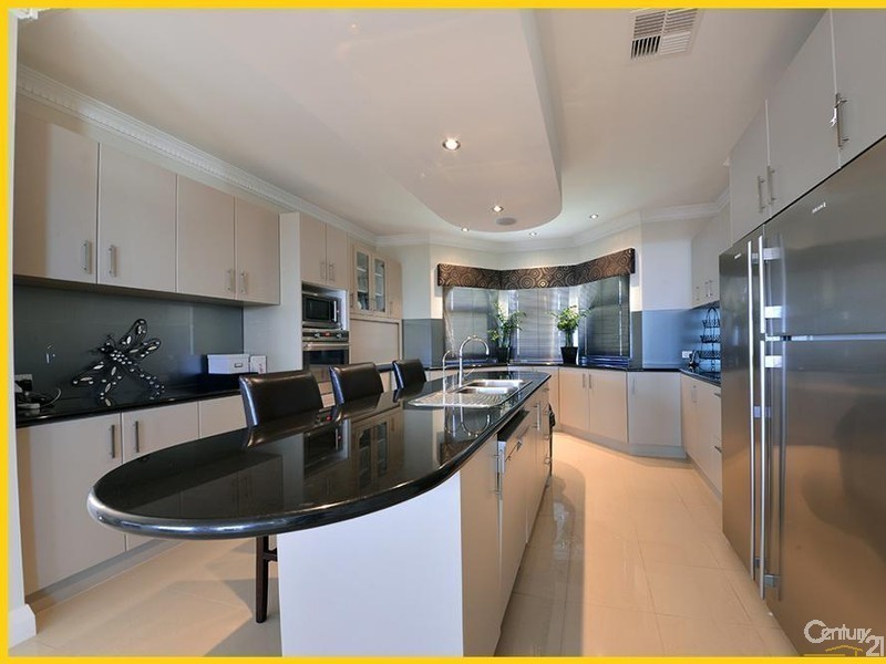 38 Lighthouse Parade, Mindarie WA 6030