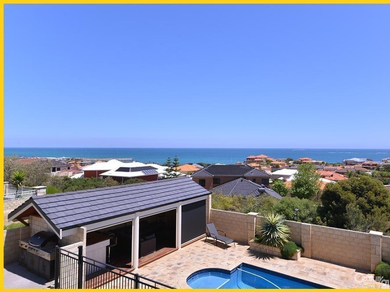 38 Lighthouse Parade, Mindarie WA 6030