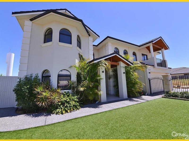 38 Lighthouse Parade, Mindarie WA 6030