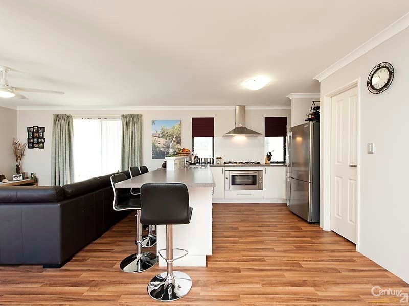 43 Ashbourne Ave, Ridgewood WA 6030