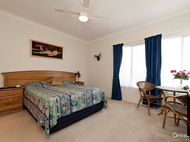 43 Ashbourne Ave, Ridgewood WA 6030