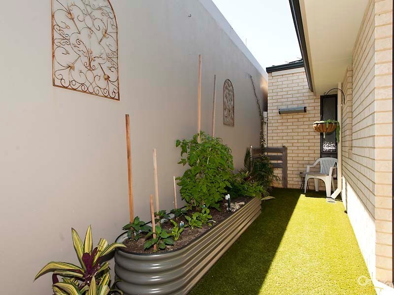 43 Ashbourne Ave, Ridgewood WA 6030