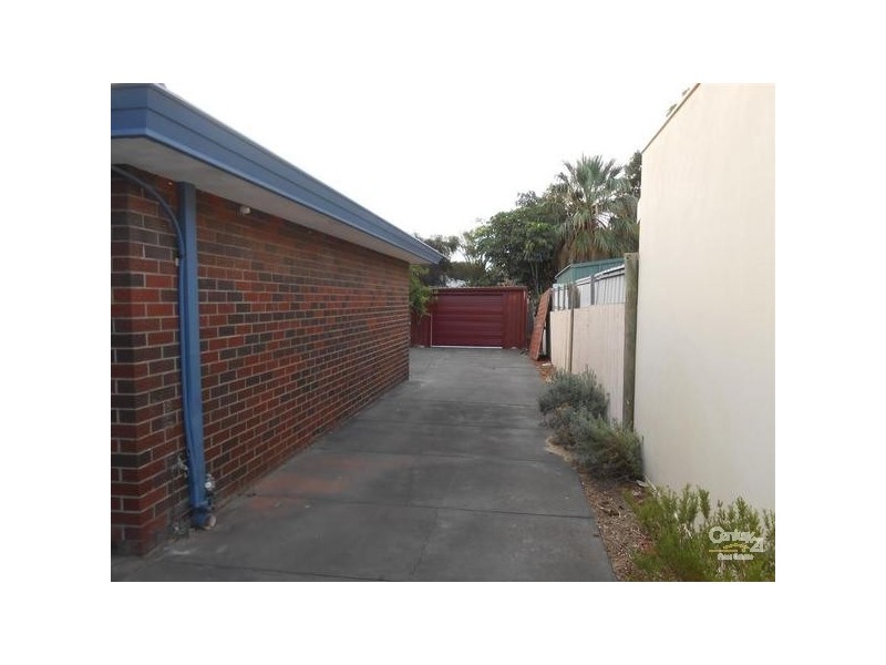 27 Siren Road, Heathridge WA 6027