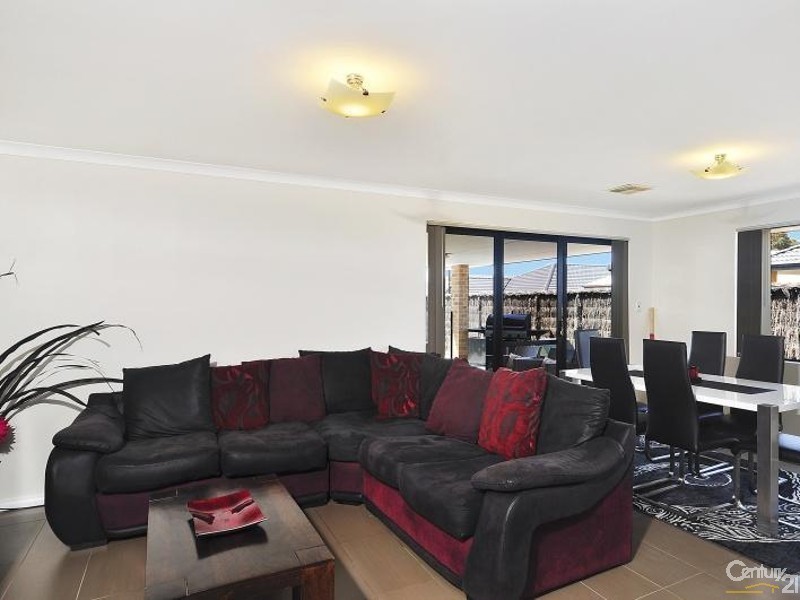 30 Costelloe Gardens, Butler WA 6036