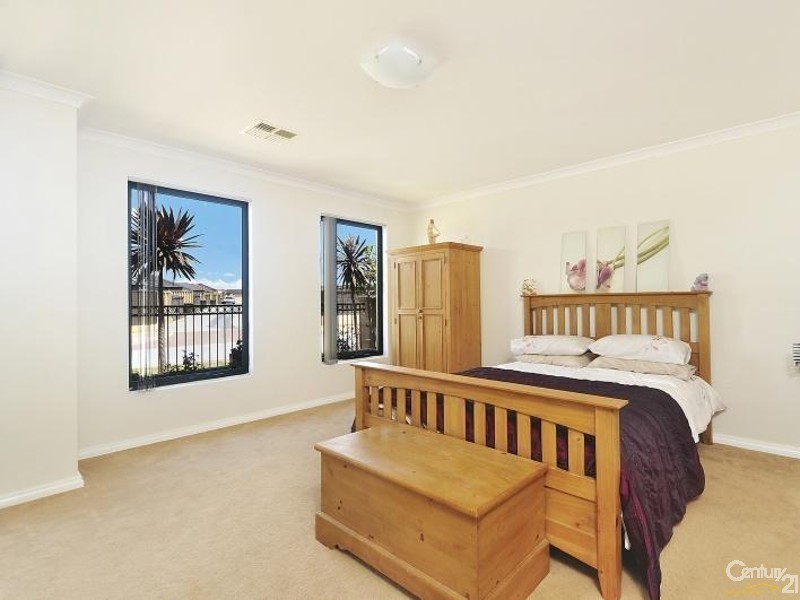 30 Costelloe Gardens, Butler WA 6036