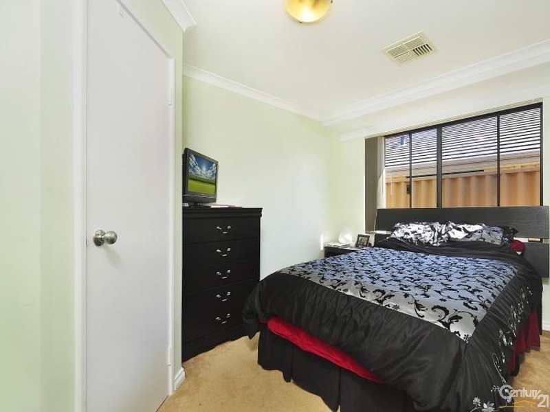 30 Costelloe Gardens, Butler WA 6036