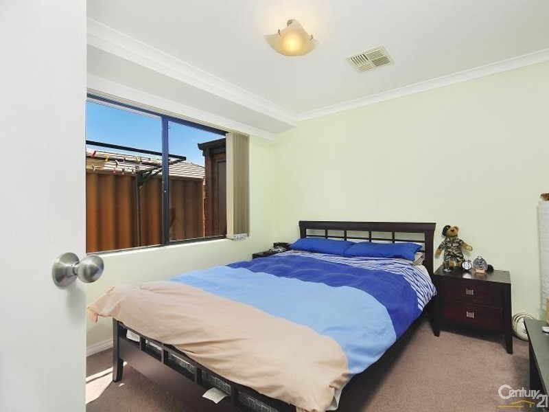 30 Costelloe Gardens, Butler WA 6036