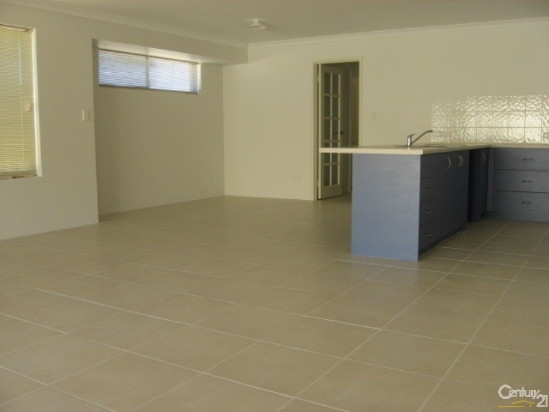 11b Capitol Turn, Clarkson WA 6030