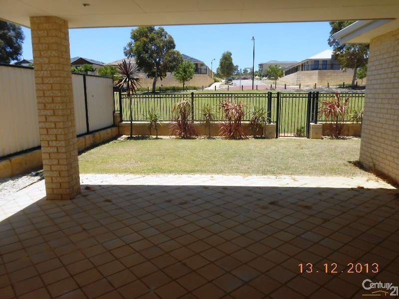 42 Cherokee Green, Clarkson WA 6030