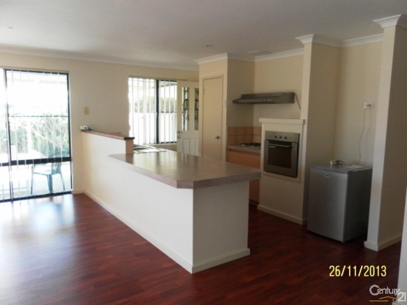 27 Belleville, Clarkson WA 6030