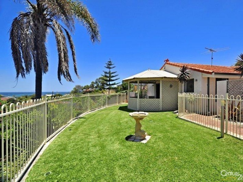 13 Piper Street, Quinns Rocks WA 6030