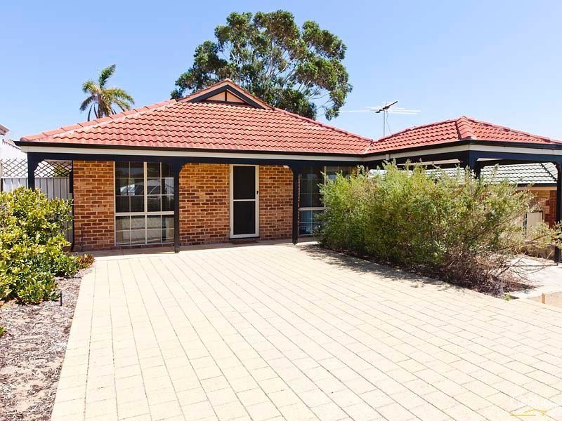 33 Garrigan Place, Clarkson WA 6030