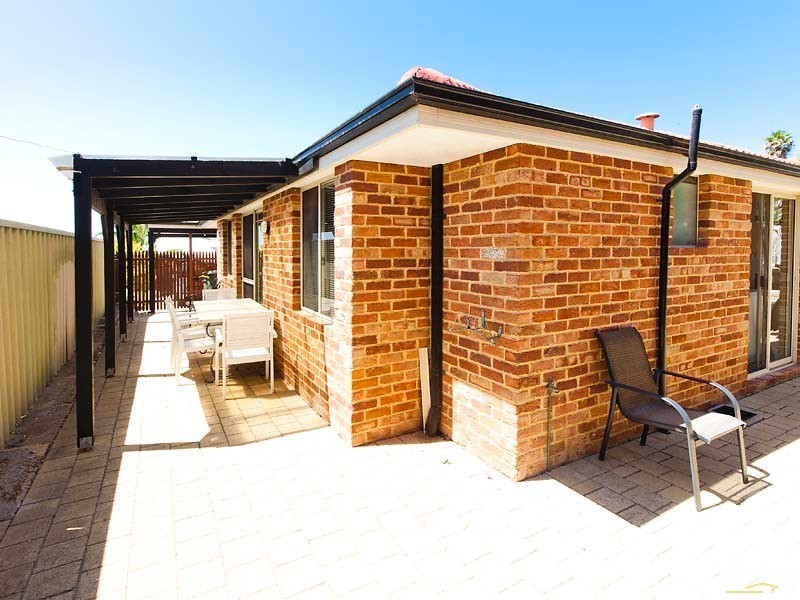 33 Garrigan Place, Clarkson WA 6030