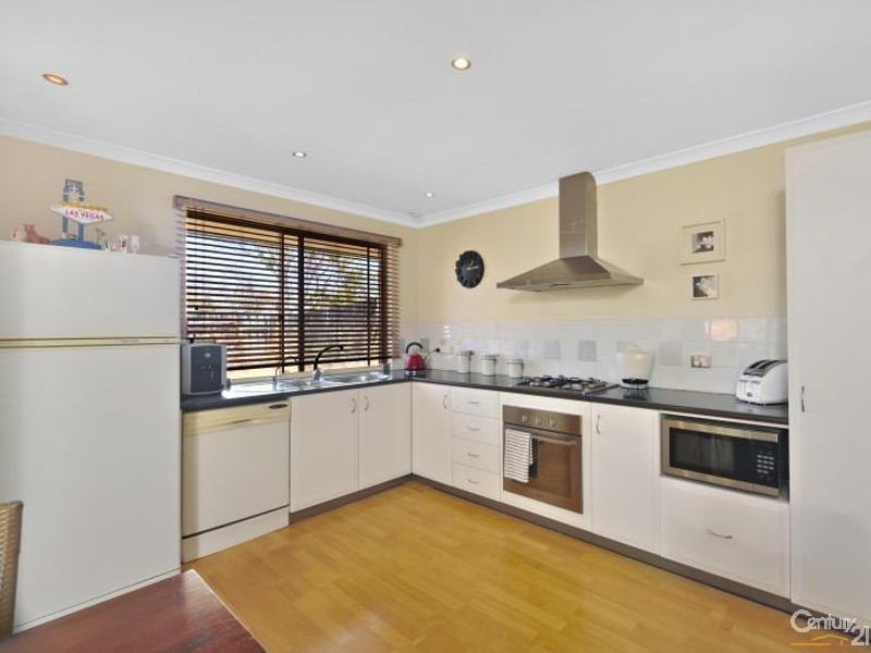 11A Nilsen Ridge, Clarkson WA 6030