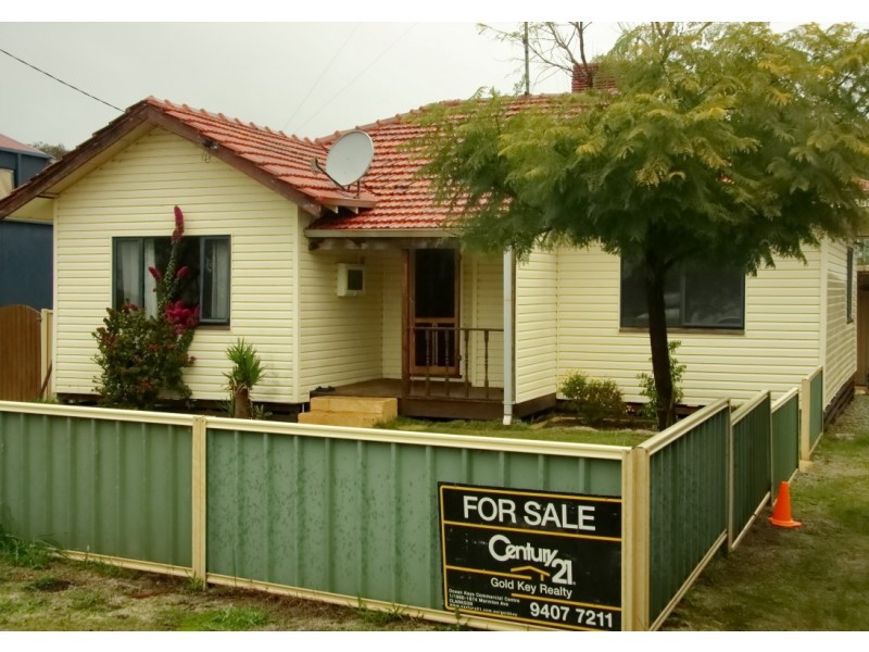 25 Mofflin Street, Calingiri WA 6569