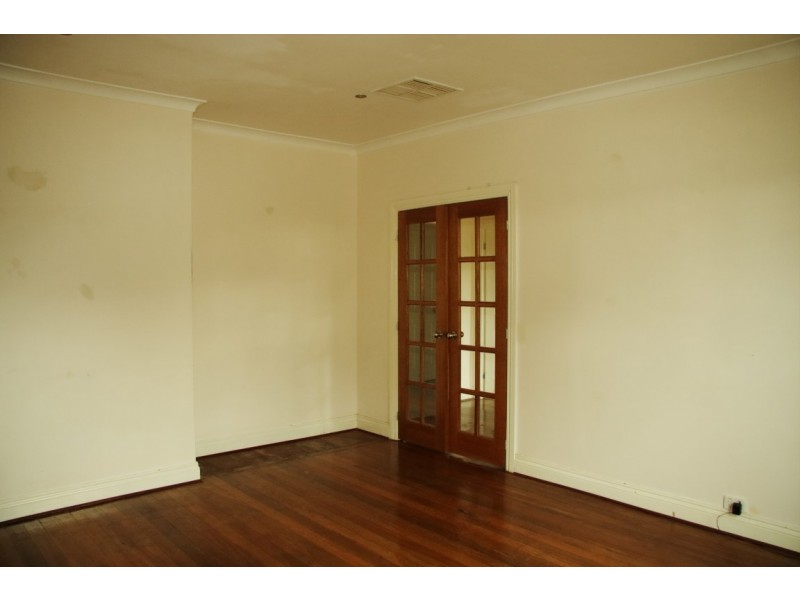 25 Mofflin Street, Calingiri WA 6569