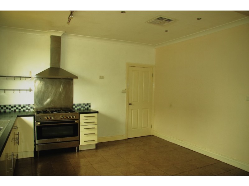 25 Mofflin Street, Calingiri WA 6569