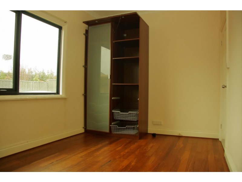 25 Mofflin Street, Calingiri WA 6569