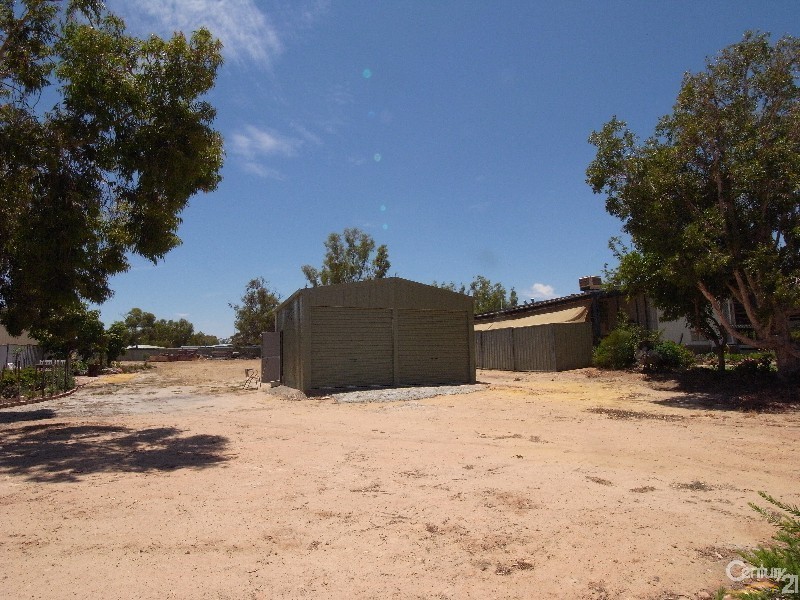 14 Harrington Street, Calingiri WA 6569