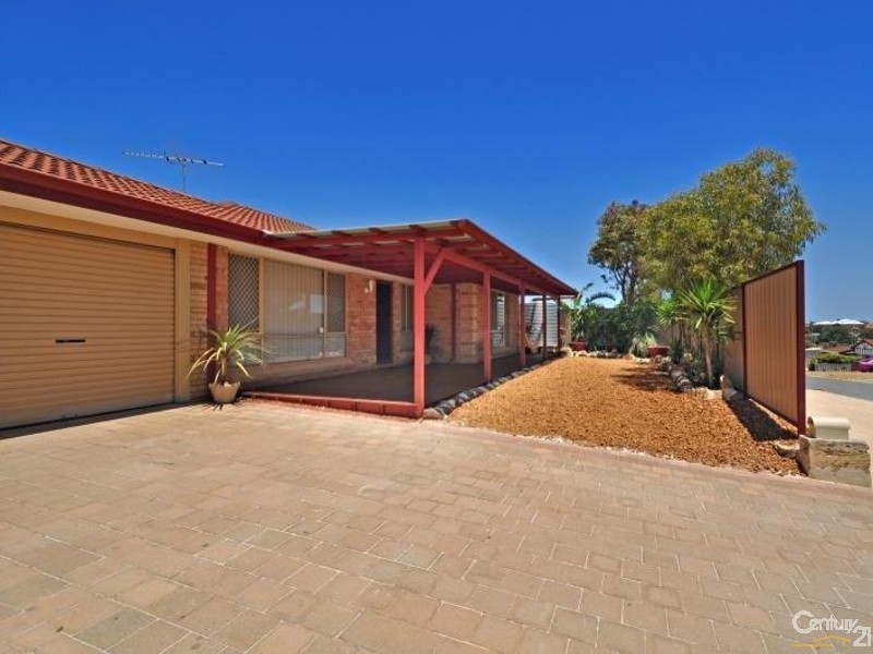 18 Loftia View, Clarkson WA 6030