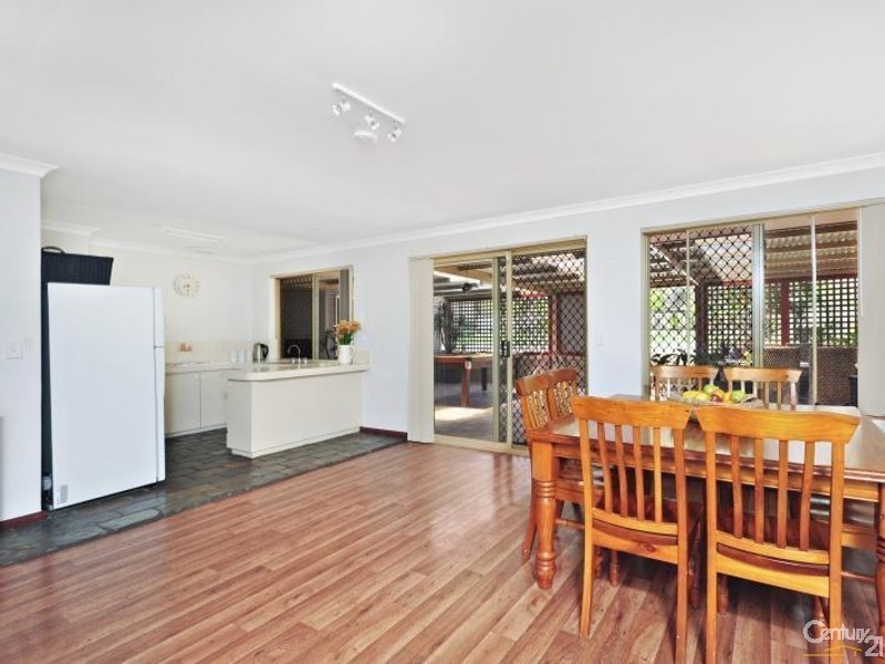 18 Loftia View, Clarkson WA 6030