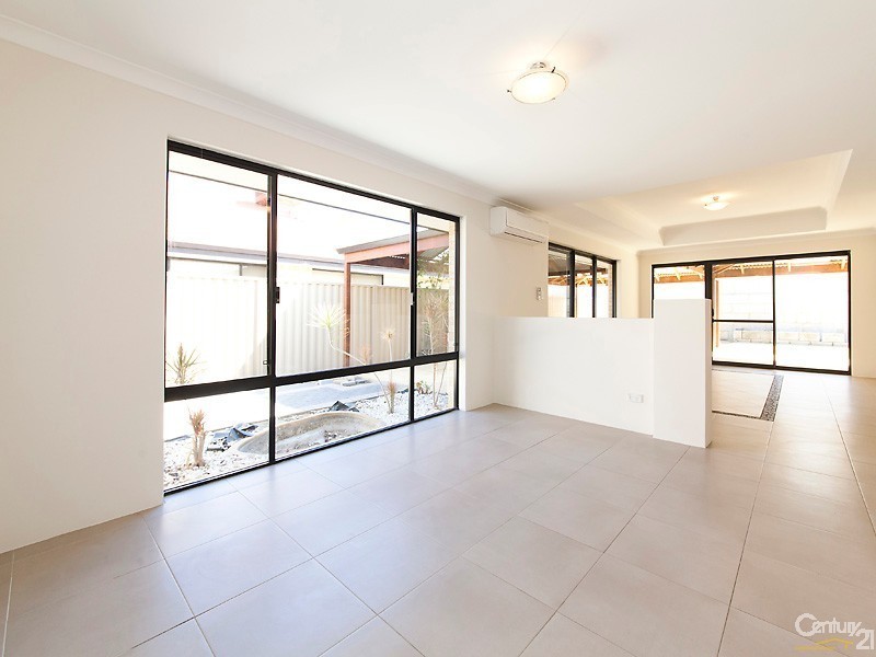 15 Brohard Road, Butler WA 6036