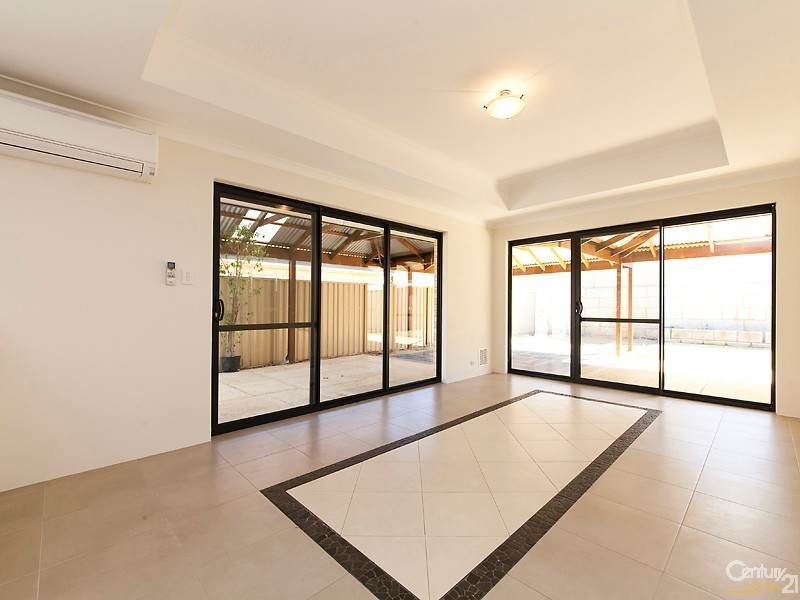 15 Brohard Road, Butler WA 6036