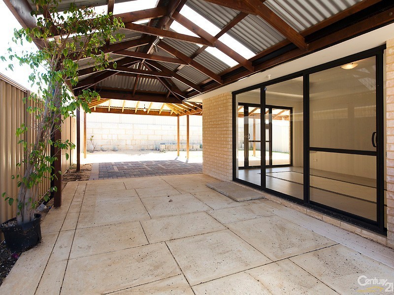 15 Brohard Road, Butler WA 6036