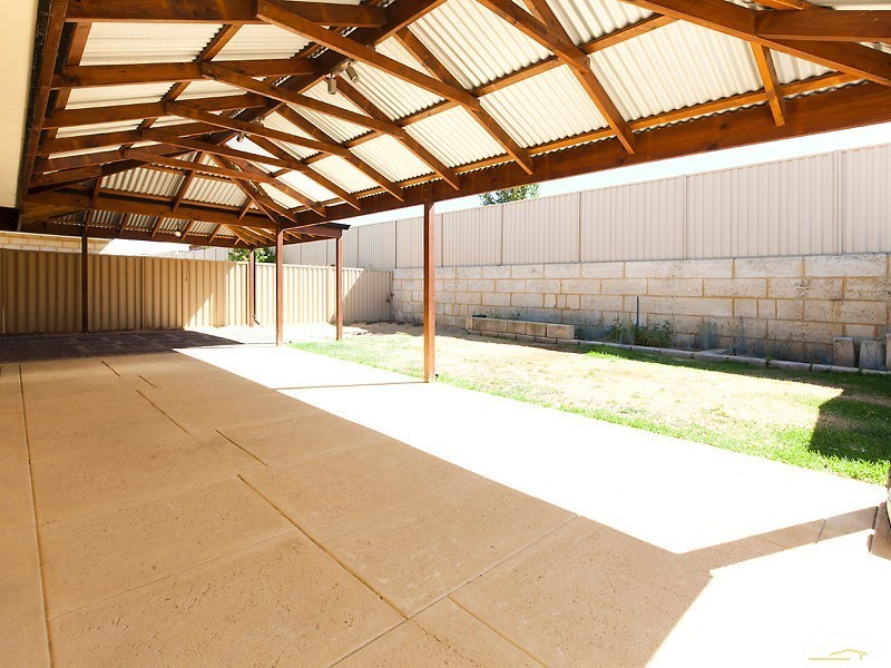 15 Brohard Road, Butler WA 6036