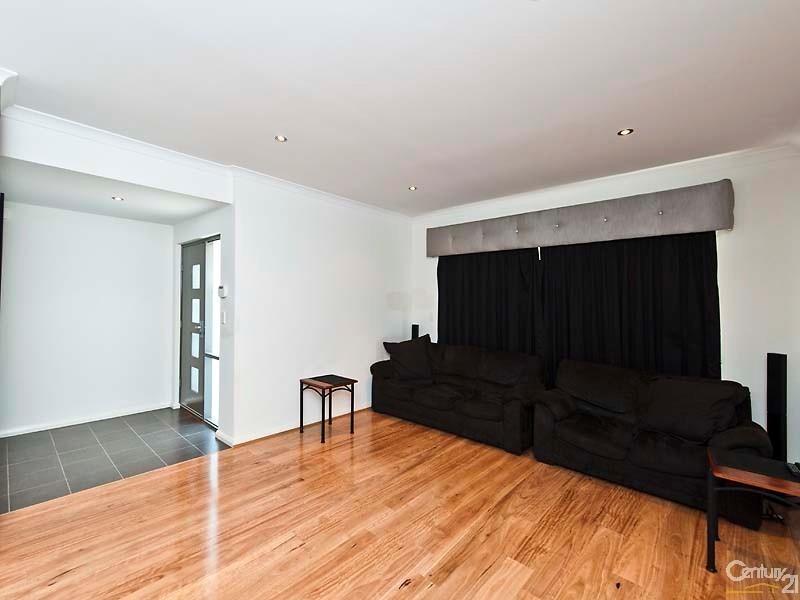 14 Kitson Turn, Clarkson WA 6030