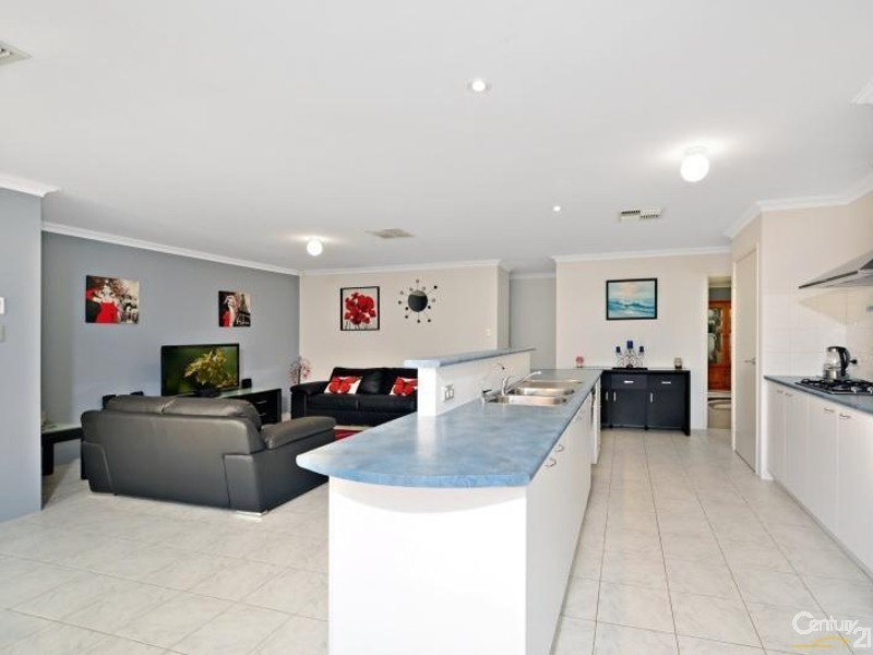 8 Boyle Road, Ridgewood WA 6030