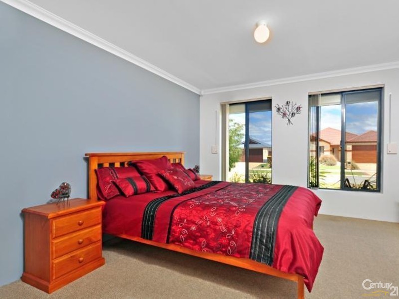 8 Boyle Road, Ridgewood WA 6030