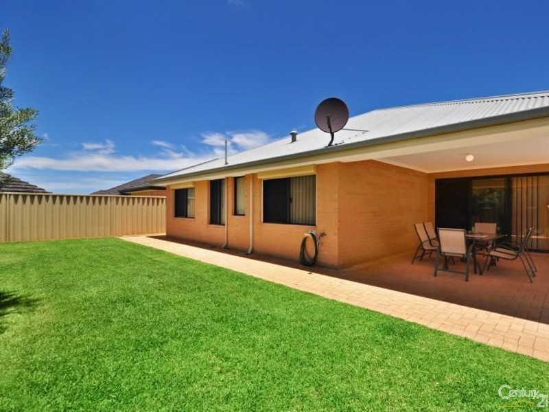 8 Boyle Road, Ridgewood WA 6030