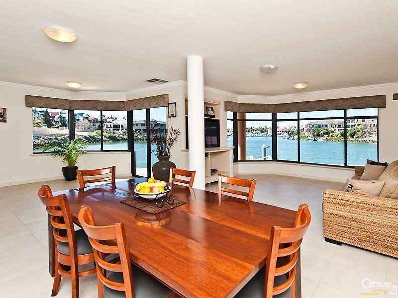 1 KEYS CLOSE, Mindarie WA 6030